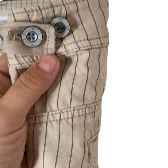 🌸2/$25 Anthro Hei Hei Cream Navy Pinstripe Beachwalker Ankle Length Pants - Picture 7 of 11